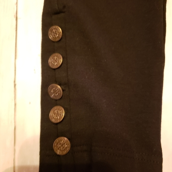 Narration Black Stretch Capris Size M - Picture 3 of 9